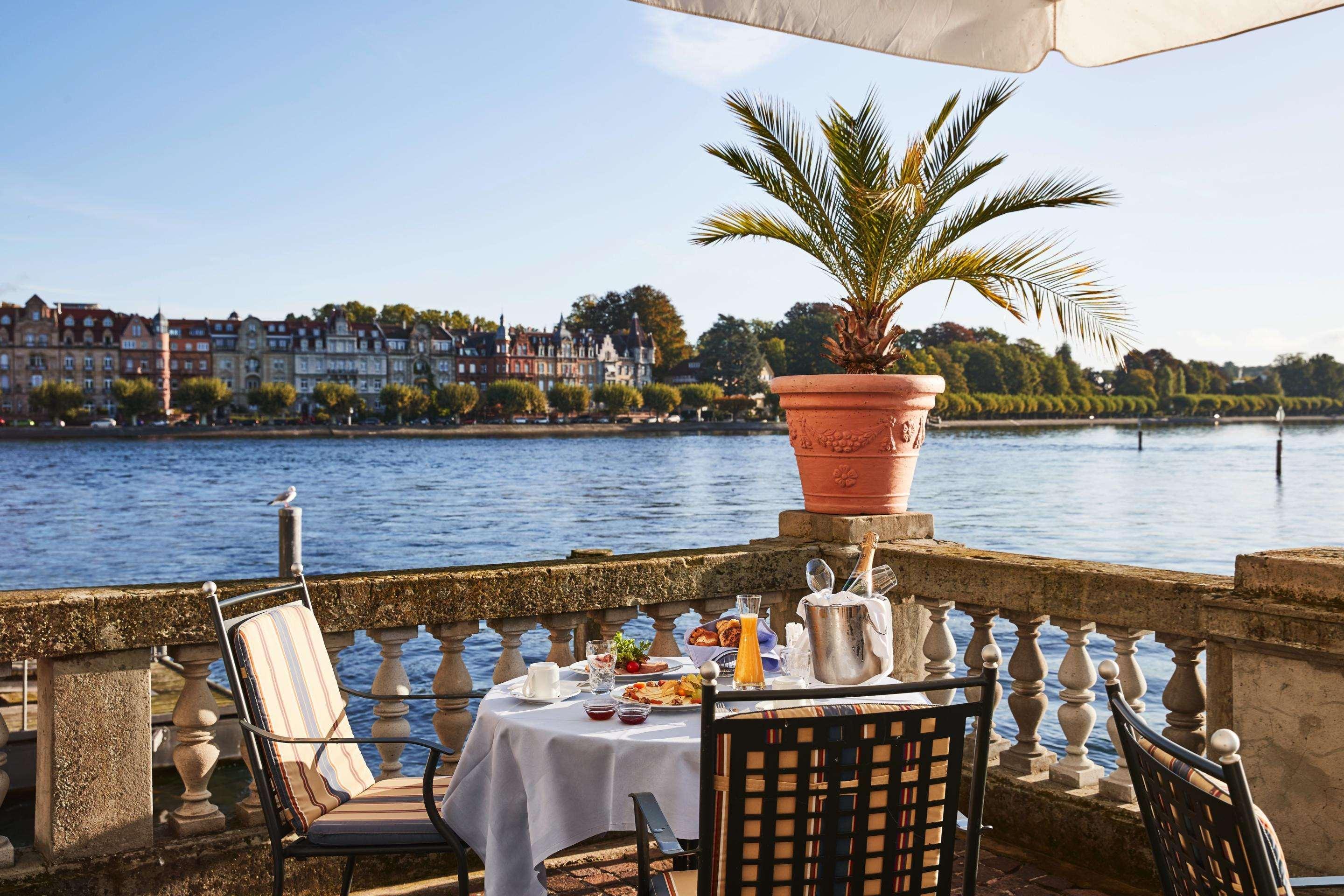 Steigenberger Inselhotel Konstanz Bagian luar foto