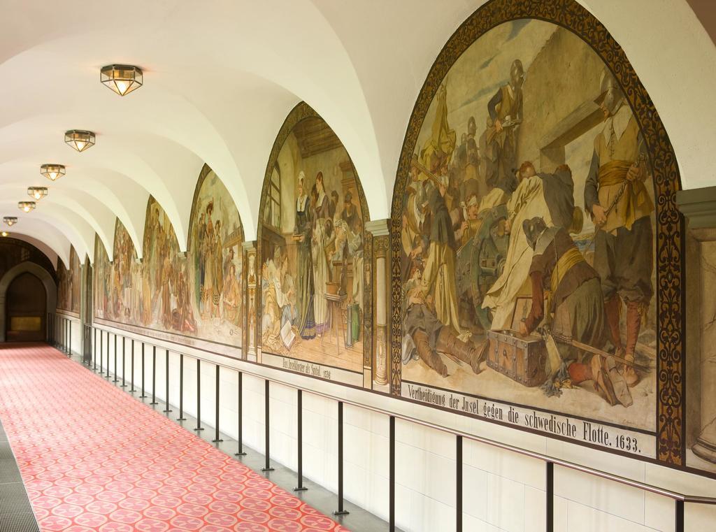 Steigenberger Inselhotel Konstanz Bagian luar foto